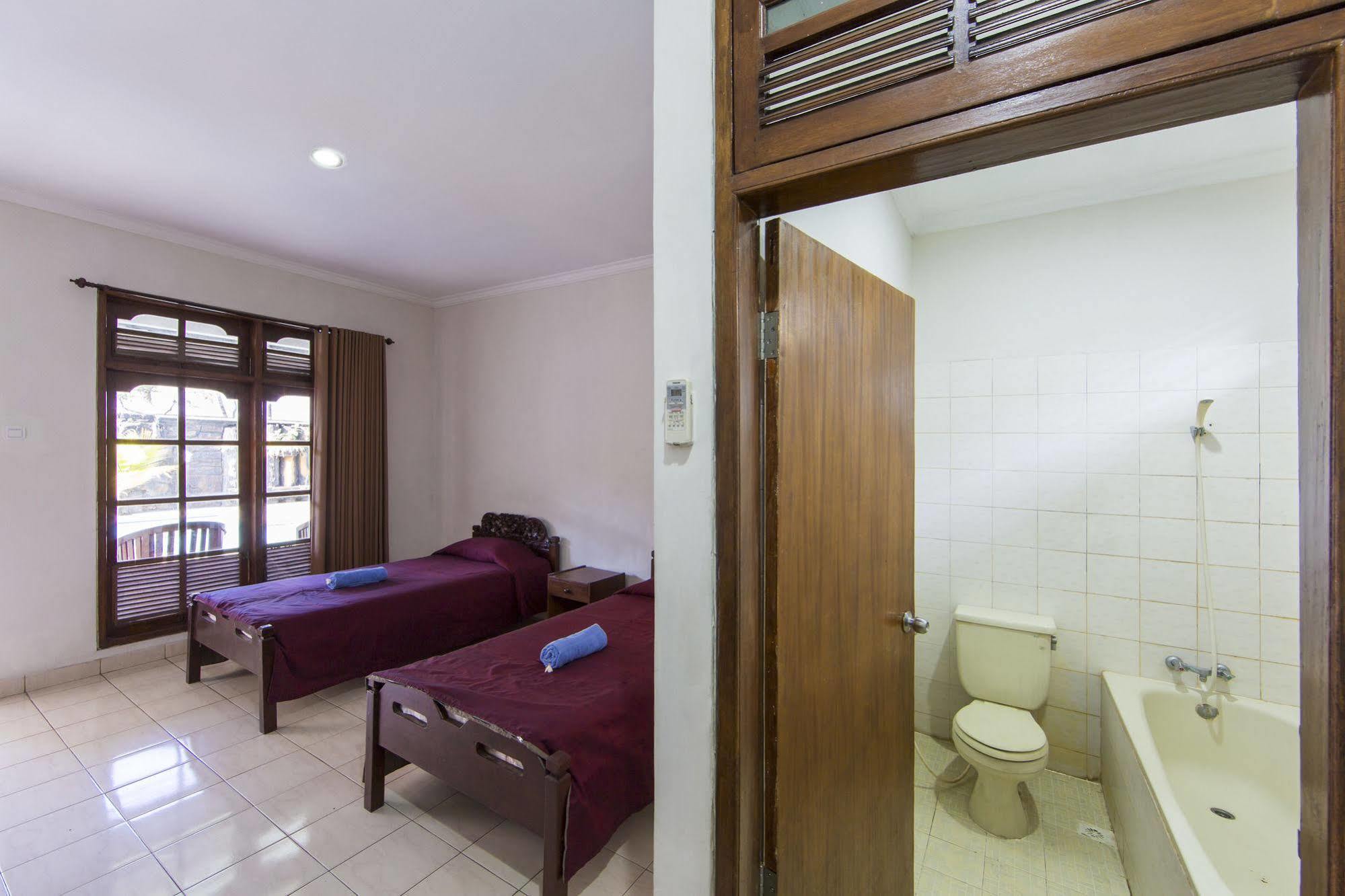 Surya Tropical Kuta Hotel Kuta Lombok Kültér fotó