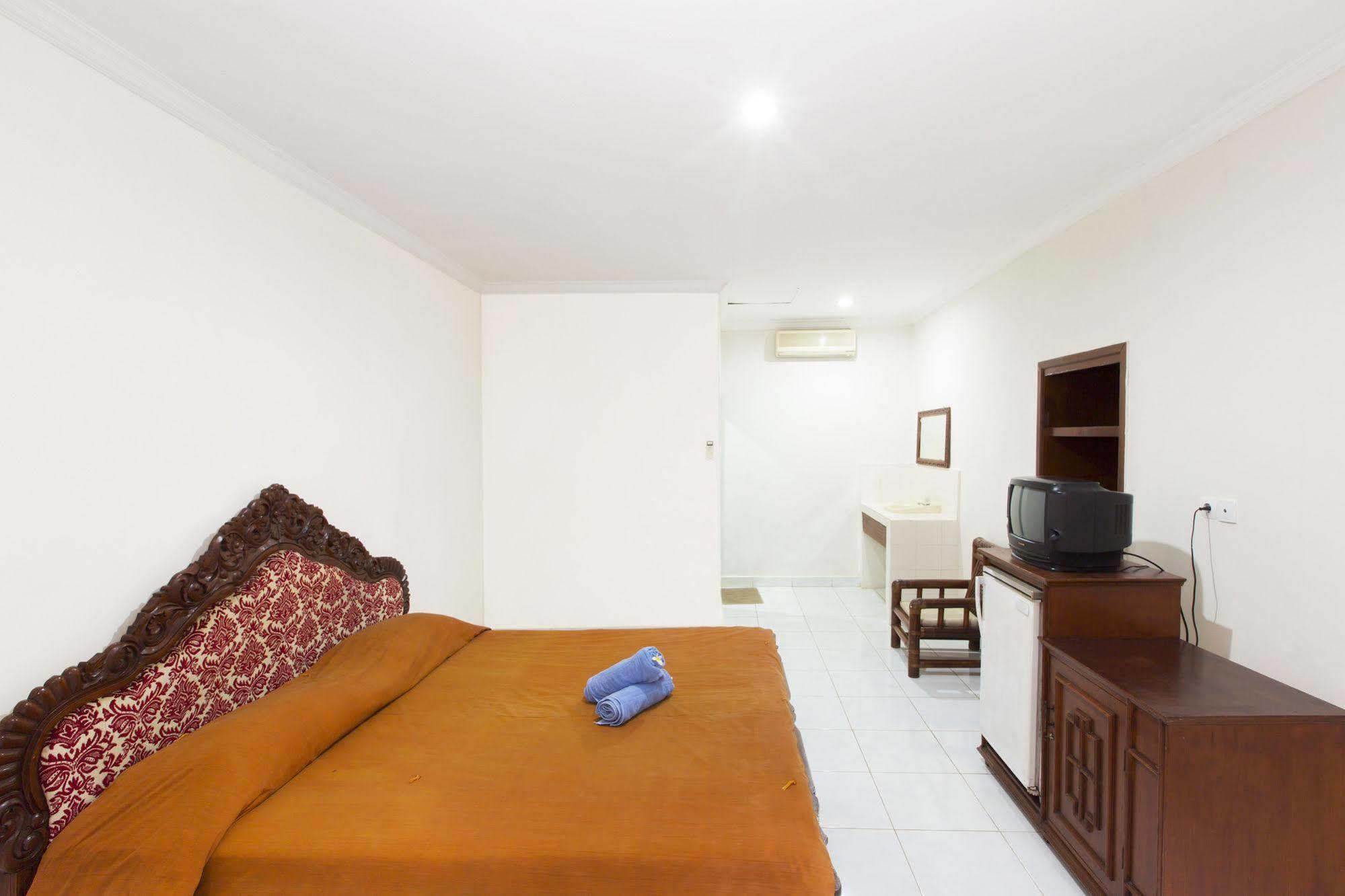Surya Tropical Kuta Hotel Kuta Lombok Kültér fotó
