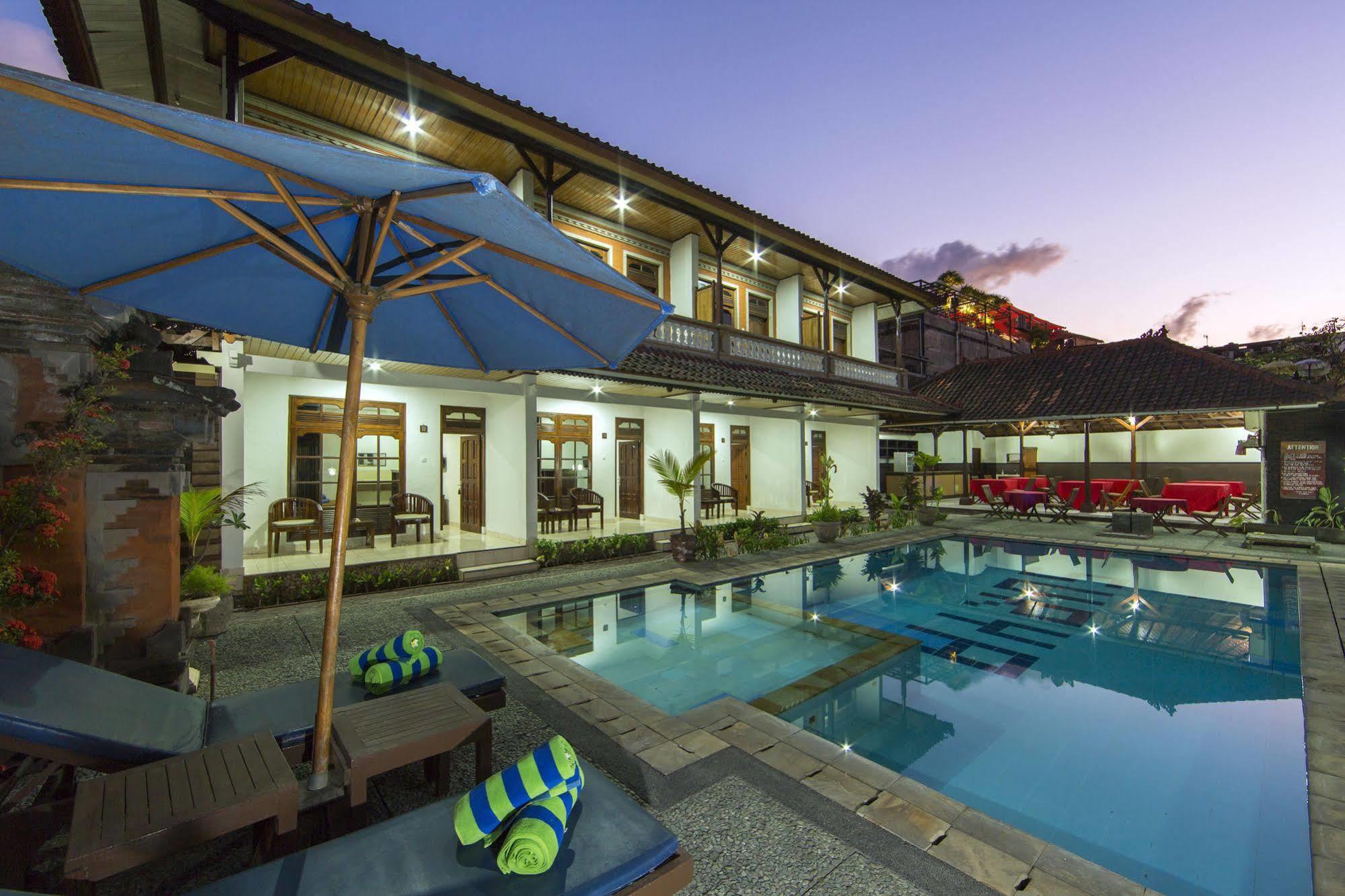 Surya Tropical Kuta Hotel Kuta Lombok Kültér fotó