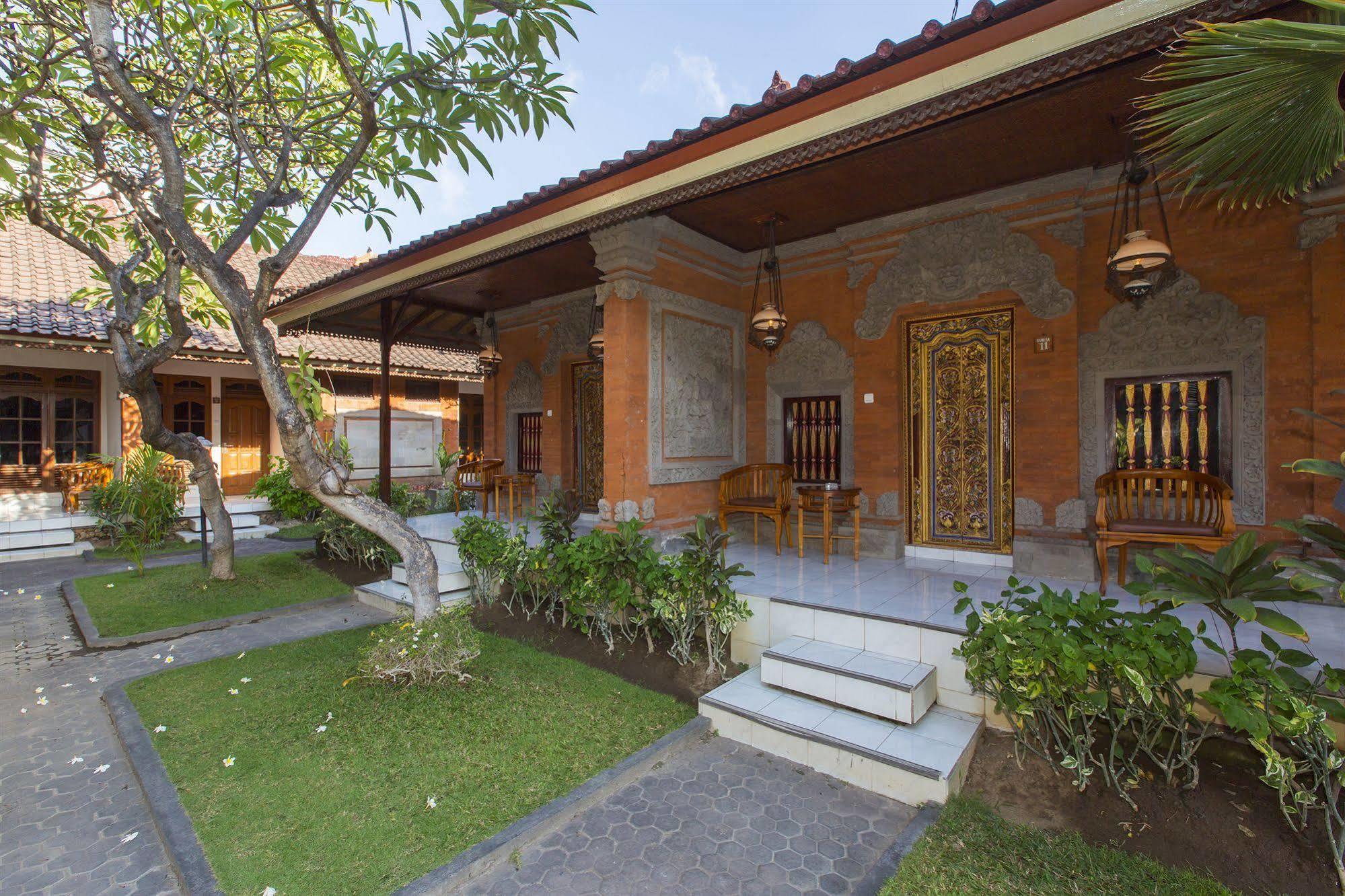 Surya Tropical Kuta Hotel Kuta Lombok Kültér fotó